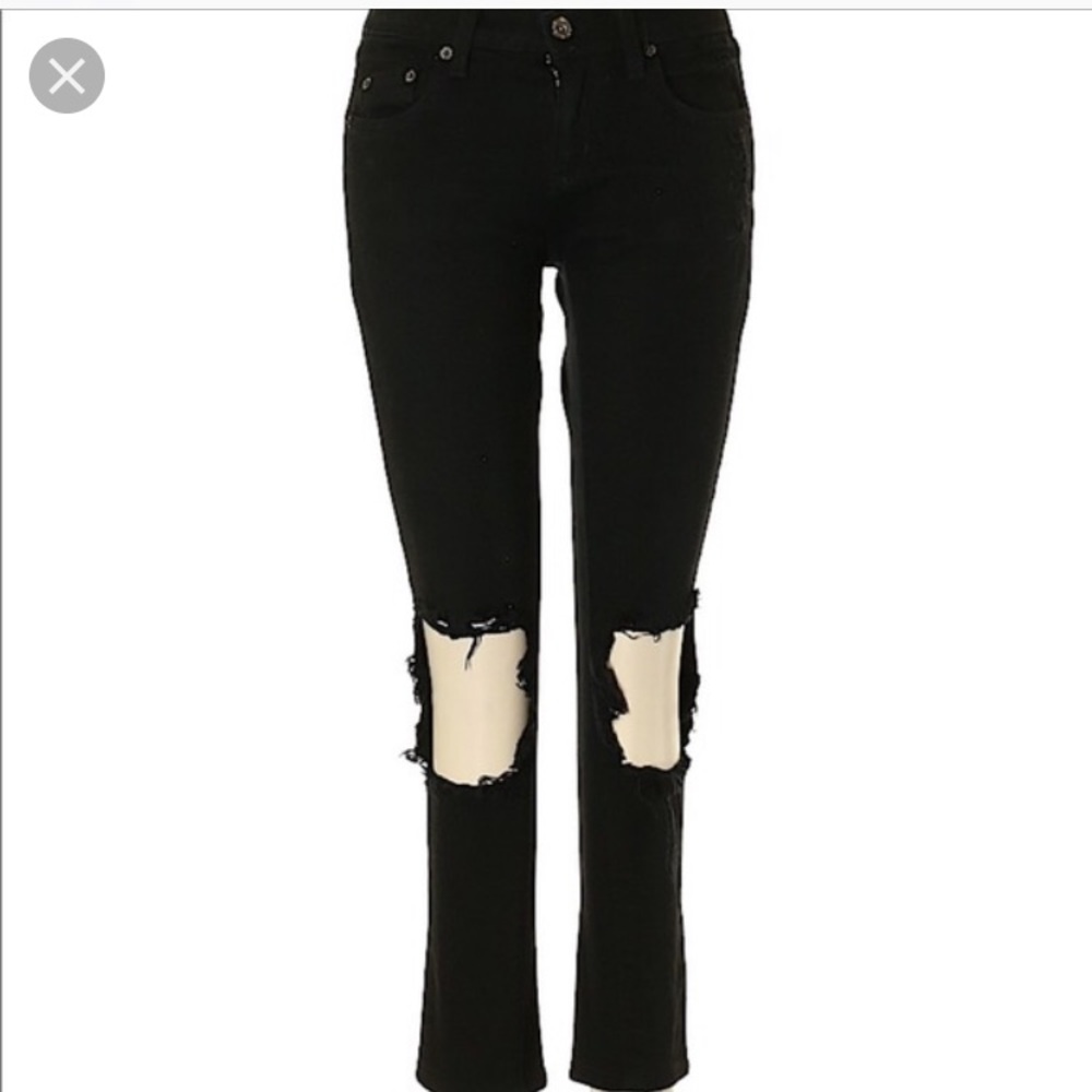 Lf Black knee rip jeans
